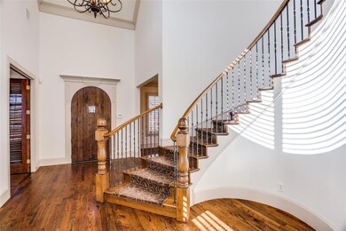 6850 Southridge Dr, Dallas, TX 75214 - photo 4