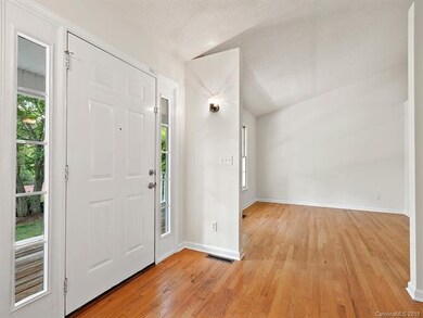 67 Chestnut Ln, Hendersonville, NC 28792 - photo 5