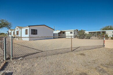 1954 S Mariposa Rd - MLS Sized - 000 - 0