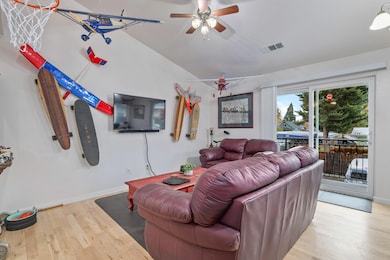 207 Madrone St, Rogue River, OR 97537 - photo 4