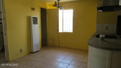 Eat In Kitchen