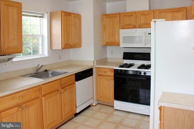 15607 Everglade Ln, Bowie, MD 20716 - photo 7