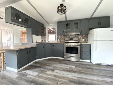 596 S Barre Rd unit 20, Barre, VT 05641 - photo 2