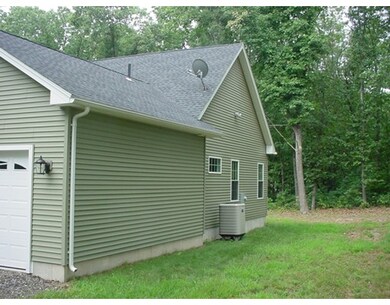 222 Telegraph Ave, Chicopee, MA 01020 - photo 2