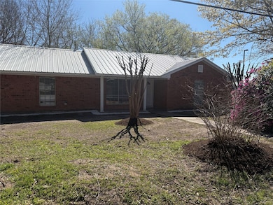 Large house on Corner Lot