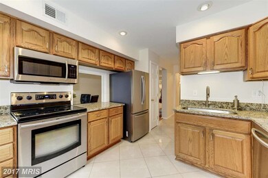 8413 Forrester Blvd, Springfield, VA 22152 - photo 7