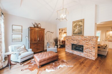 15210 Mahan Dr, Tallahassee, FL 32309 - photo 6