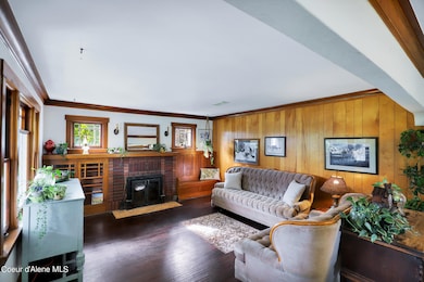 003_LivingFamily Room