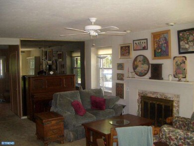 147 Trent Rd, Wynnewood, PA 19096 - photo 3