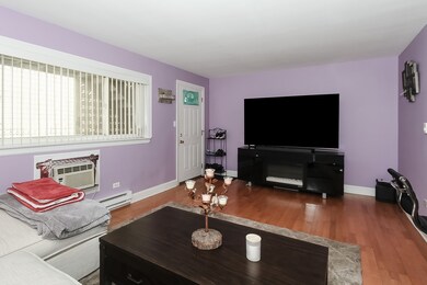 1744 E Oakton St unit 105-P3, Des Plaines, IL 60018 - photo 6