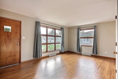 9023 Hess Dr, Highland, IN 46322 - photo 4