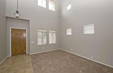 002_Living Area