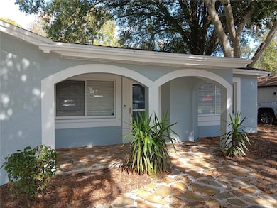 21439 Northwood Dr, Lutz, FL 33549 - photo 3