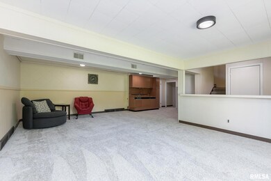 2325 Olympia Dr, Bettendorf, IA 52722 - photo 7