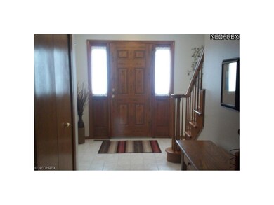 13821 Monica Dr, North Royalton, OH 44133 - photo 2