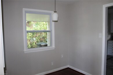 1606 W Meadowview Rd, Greensboro, NC 27403 - photo 5