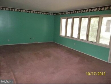 15 Buttercup Ln, Willingboro, NJ 08046 - photo 4