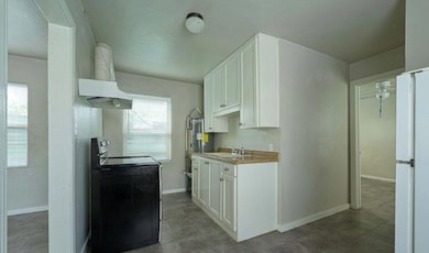 4106 S Shields Blvd unit C, Oklahoma City, OK 73129 - photo 5