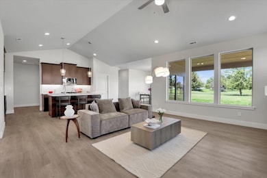 1109 - Unit 16 N Country Club Dr unit 16, Deer Park, WA 99006 - photo 6