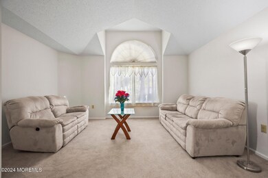 6 Angus Ct, Jackson, NJ 08527 - photo 4