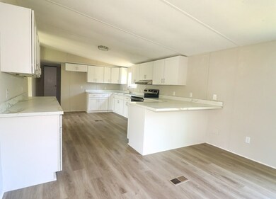 39 13th St, McRae-helena, GA 31037 - photo 6