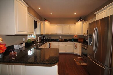 3253 Skyview Ct, Columbus, IN 47203 - photo 5