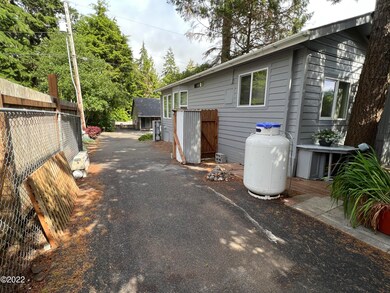 455 SE Quay Ave, Lincoln City, OR 97367 - photo 4