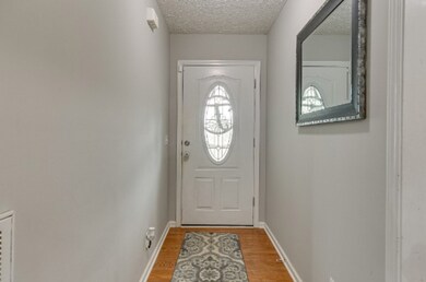 568 Indian Springs Cir, Manchester, TN 37355 - photo 6