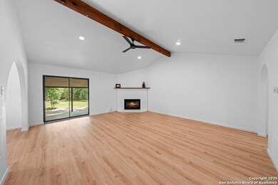 111 Homestead, Kerrville, TX 78028 - photo 4