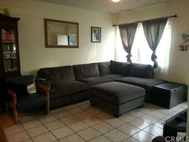 4519 W 104th St, Inglewood, CA 90304 - photo 4