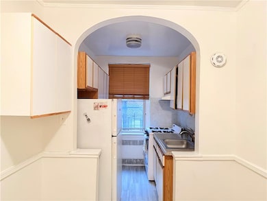 1900 Quentin Rd unit A15, Brooklyn, NY 11229 - photo 6