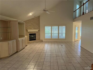 325 Rebecca Dr, Alamo, TX 78516 - photo 4