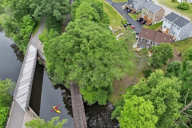 260 Main St unit 11, Blackstone, MA 01504 - photo 3