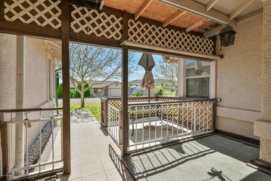 Front Entry Way