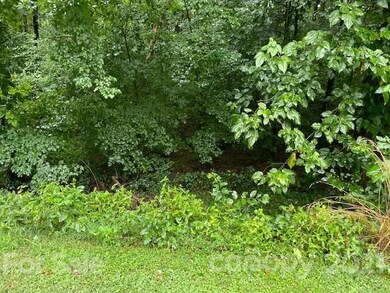 000 Robinhood Loop unit 18, Statesville, NC 28625 - photo 2