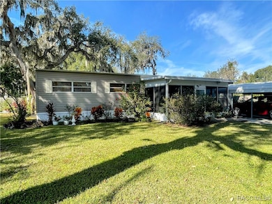4611 Cr 482 Rd N, Lake Panasoffkee, FL 33538 - photo 2