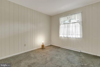 13613 Paradise Church Rd, Hagerstown, MD 21742 - photo 3