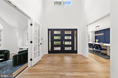 32 Baldwin St, Pennington, NJ 08534 - photo 2