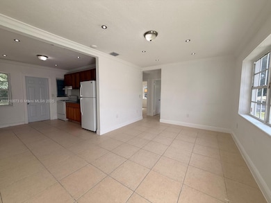 9 Miami Gardens Rd, West Park, FL 33023 - photo 2