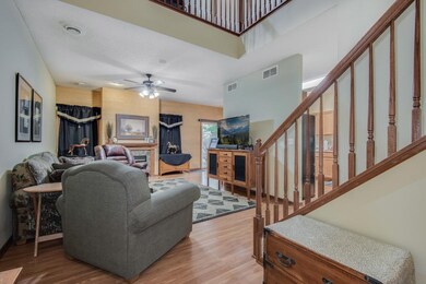 06_8515_Grove6_mls