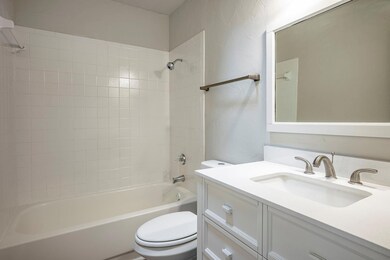 346 W Harwood Rd unit B, Hurst, TX 76054 - photo 7