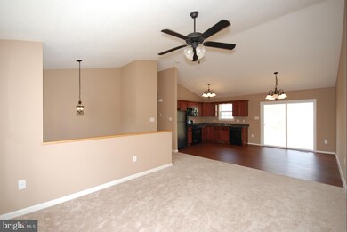 819 Island Farm Rd, Strasburg, VA 22657 - photo 6