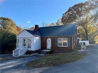 1263 Winslow Ave unit A, B & C, Asheboro, NC 27205 - photo 6