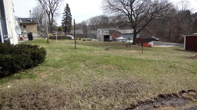 260 Bridge St unit 3, Spring City, PA 19475 - photo 4