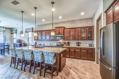 KITCHEN 1