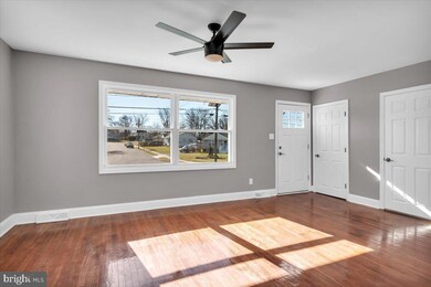 207 E Monroe Ave, Magnolia, NJ 08049 - photo 2