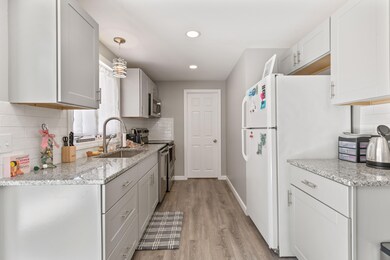 81 University Street Portland - 043