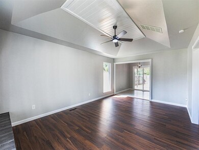 701 Mallard Ave, Edmond, OK 73003 - photo 6