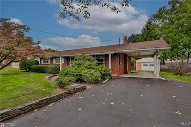 3205 Jones Blvd, Easton, PA 18045 - photo 3