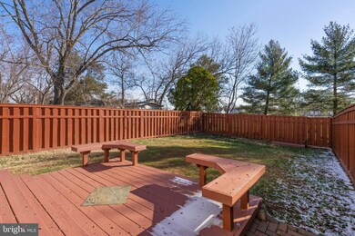 6733 Kenyon Dr, Alexandria, VA 22307 - photo 5